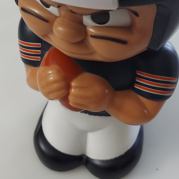 Chicago Bears Big Sip 3D Water Bottle - Picture 9 of 10